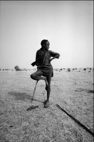 NIGER—A young herdsman, 1999. © Raymond Depardon / Magnum Photos