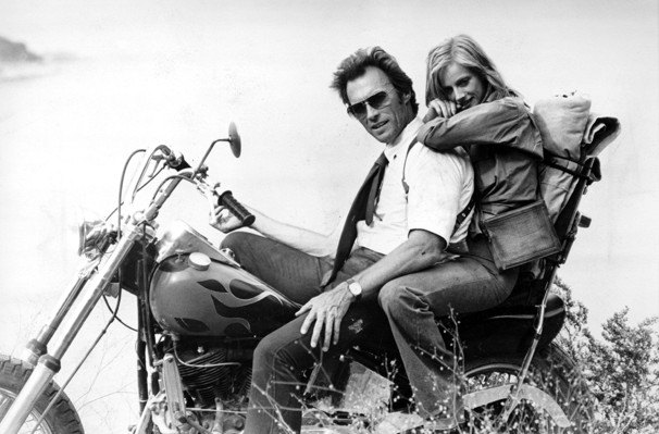     Con Sondra Locke en "Ruta suicida", 1977